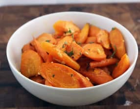 Carottes aux oignons et ail