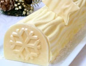 Bûche yuzu praliné et pain d'épices