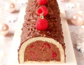 Bûche chocolat framboise