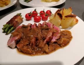 Magret de canard sauce aux cèpes