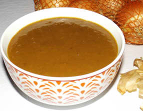 Soupe aux pelures d’oignon