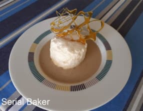 Ile flottante au lait de cajou