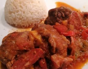 Joues de porc à la basquaise et chorizo