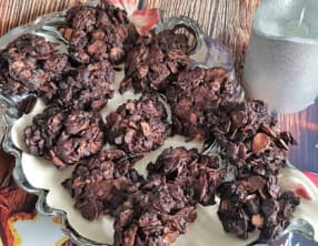 Biscuits au chocolat noir et aux amandes Schatzy