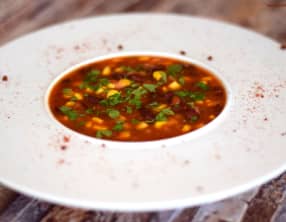Soupe aux haricots rouges et maïs