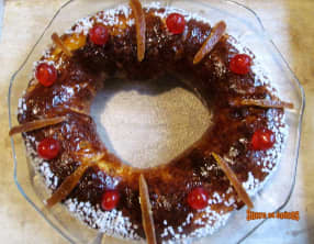 Brioche provençale aux fruits confits