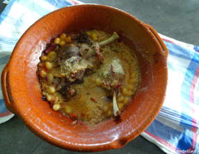 Estouffat de haricots blancs au confit de canard