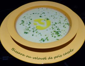 Bissara ou velouté de pois cassés
