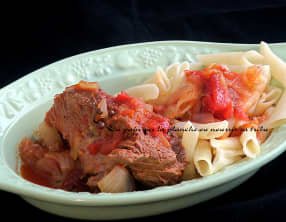 Jarret de bœuf à la tomate