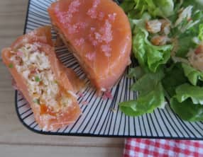 Aspics de truite fumée au crabe et œufs de saumon