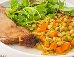 Cuisse de canard aux pois cassés