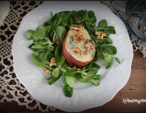 Poires gratinées au bleu et aux noix