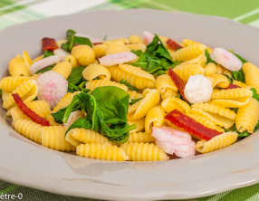 Pâtes aux radis, chorizo et épinards