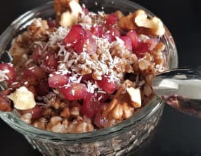 Kacha' au sarrasin grillé, lait de coco et graines de grenade