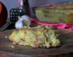 Gratin de pommes de terre au bacon et cheddar