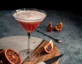 Cocktail au gin et à l'orange sanguine