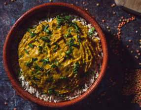 Dal makhani de pois cassés, carottes et patate douce au lait de coco