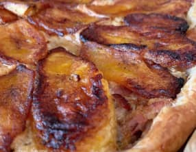 La tarte bananes jaunes et lardons