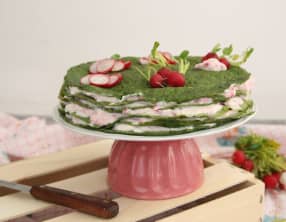 Gâteau de crêpes salé printanier