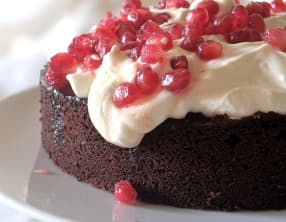 Pomegranate passion cake