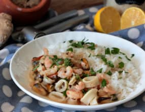 Fruits de mer à l'ail et au gingembre