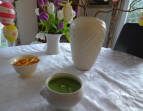 Soupe à l'ail des ours