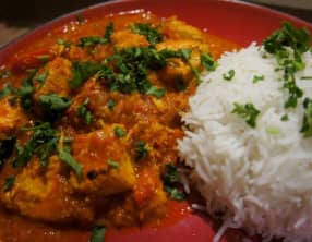 Curry de poulet au lait de coco