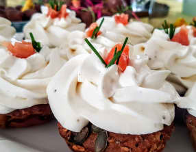 Cupcakes à l'avocat et sa chantilly au fromage