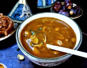 Harira aux amandes à la fassi