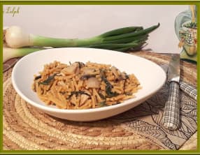 One pot pasta aux aiguillettes de poulet, champignons et blettes