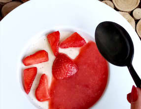 Panna cotta, fraises ou mangue passion