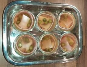 Aspic œuf, jambon et cornichon