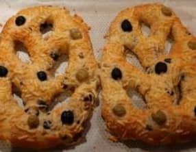 Fougasses aux olives noires et vertes