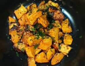 Patates douces rôties au four à l'asiatique