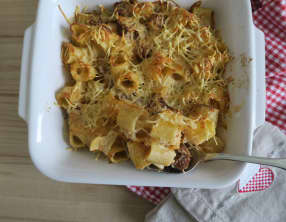 Gratin de pâtes aux merguez et béchamel