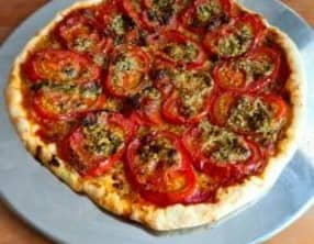 Tarte à la tomate et au pesto
