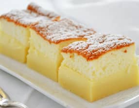 Gâteau magique léger à la vanille