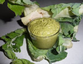 Pesto de côtes et de feuilles de chou-fleur