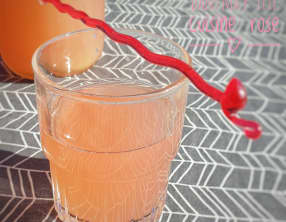 Jus de rhubarbe antigaspi