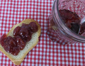 Confiture cerises et framboises