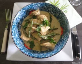 Curry de poulet aux légumes verts