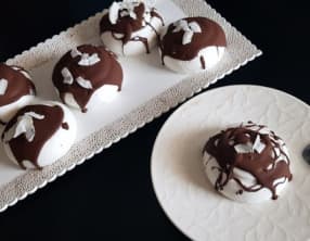 Parfaits glacés au coco façon Bounty