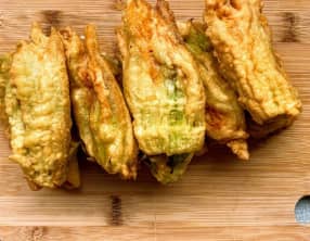 Beignets de fleurs de courgettes