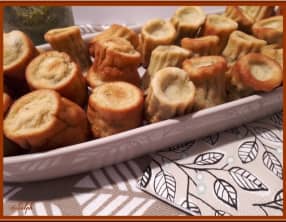 Cannelés au pesto et cœur de mozzarella