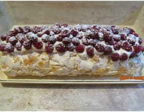 Roulé meringué aux framboises