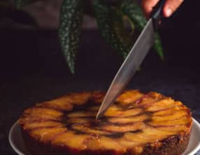 Gâteau renversé aux nectarines