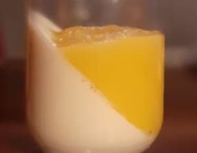 Panna cotta à la mangue fraîche