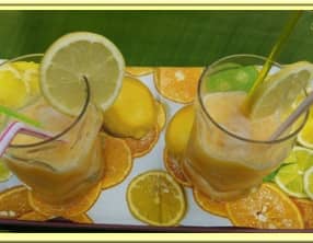 Jus de citrons oranges très frais