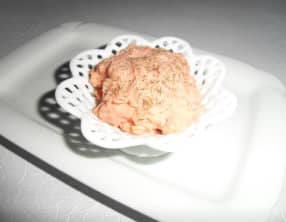 Mousse de saumon fumé au Boursin ail et fines herbes