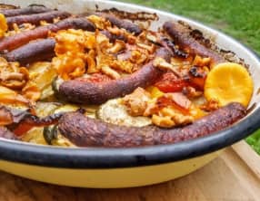 Saucisses de volaille, aux légumes et aux girolles